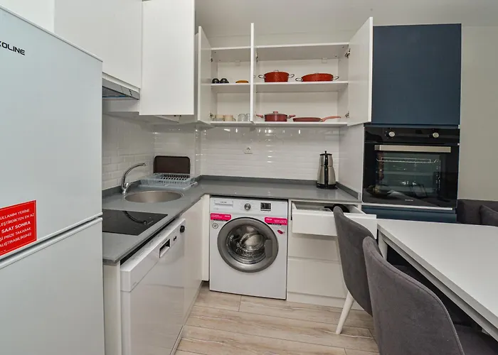 C Airport Apartmán *