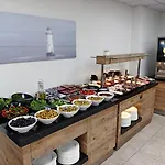 C Airport *